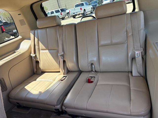 Chevrolet Tahoe Vehicle Full-screen Gallery Image 12