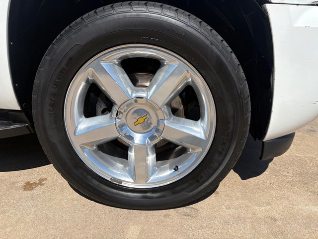 Chevrolet Tahoe Vehicle Full-screen Gallery Image 17