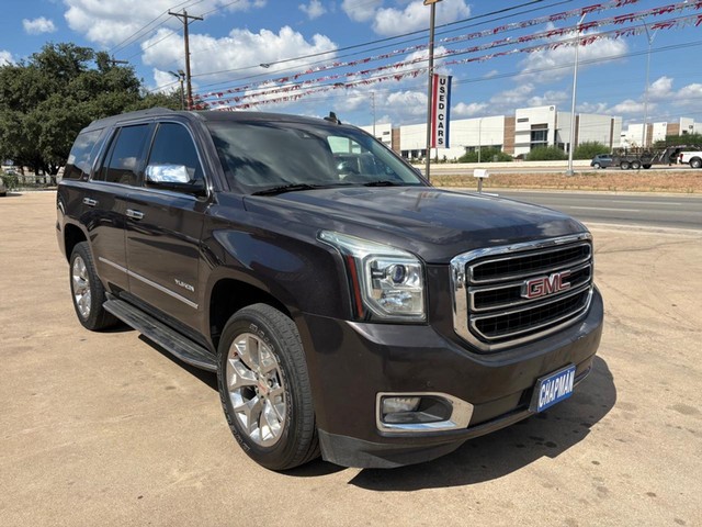 GMC Yukon Vehicle Full-screen Gallery Image 07