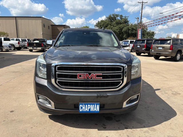 GMC Yukon Vehicle Full-screen Gallery Image 08