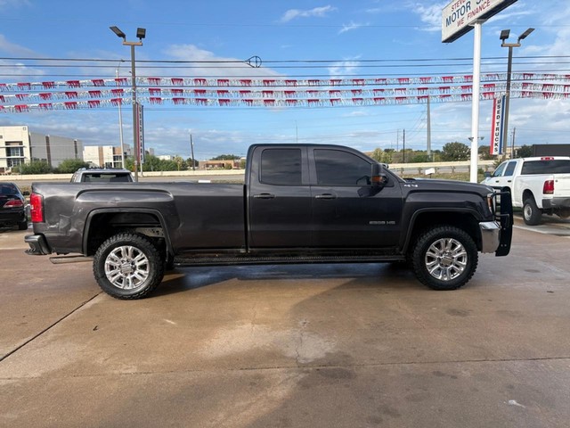 GMC Sierra 2500HD Vehicle Full-screen Gallery Image 06