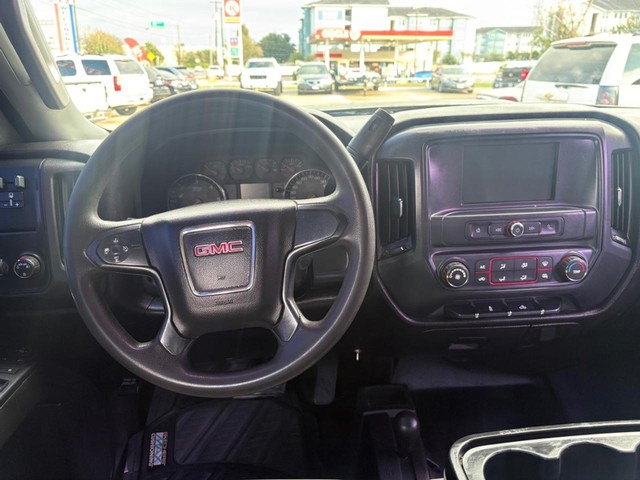 GMC Sierra 2500HD Vehicle Full-screen Gallery Image 10