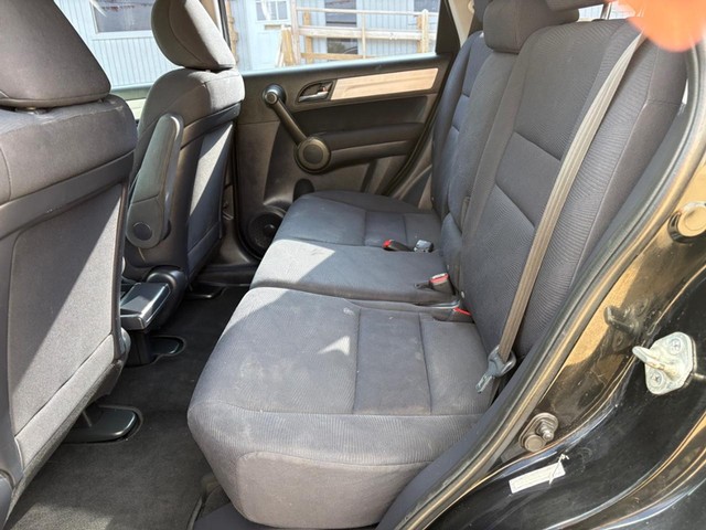 Honda CR-V Vehicle Full-screen Gallery Image 10