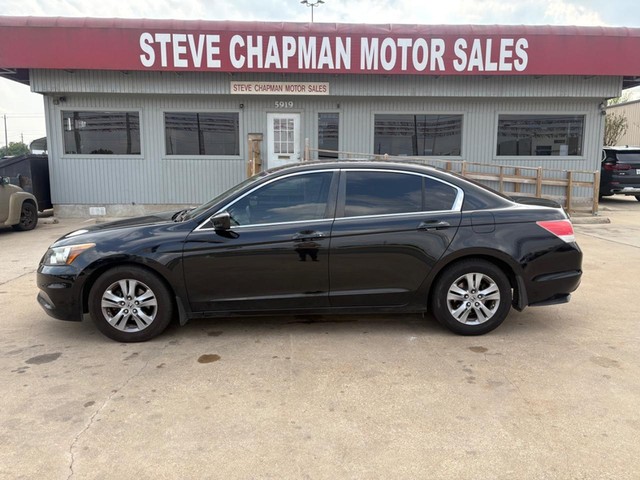 Honda Accord Sedan Vehicle Full-screen Gallery Image 02