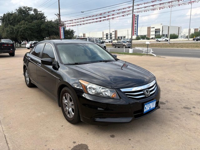 Honda Accord Sedan Vehicle Full-screen Gallery Image 07