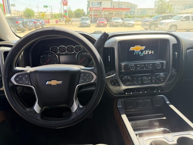 Chevrolet Silverado 1500 Vehicle Full-screen Gallery Image 10