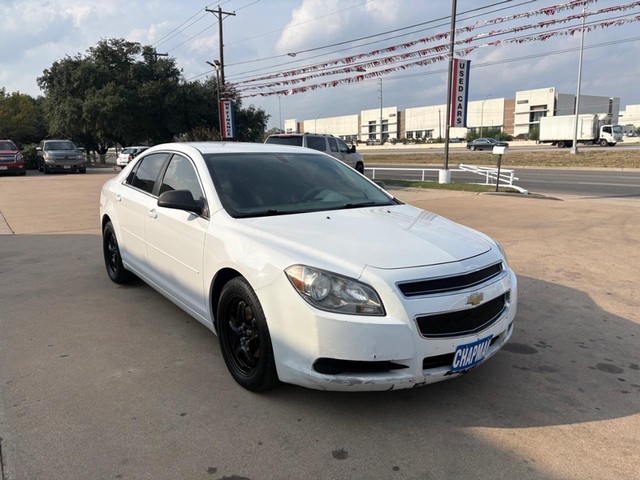Chevrolet Malibu Vehicle Full-screen Gallery Image 07