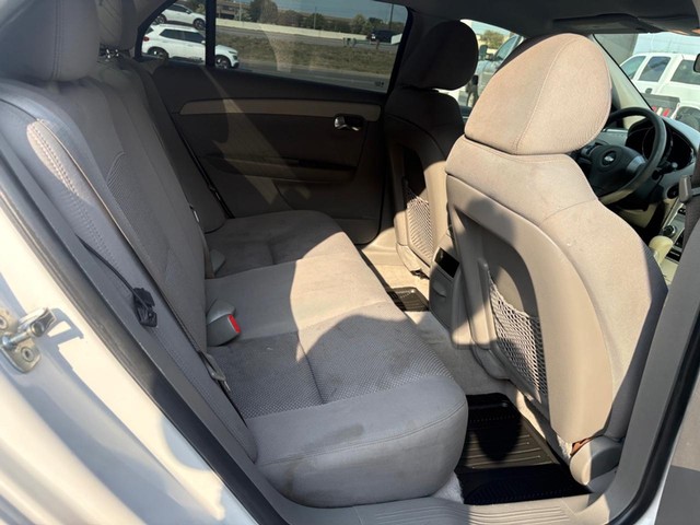 Chevrolet Malibu Vehicle Full-screen Gallery Image 13