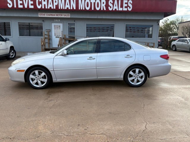 Lexus ES 330 Vehicle Full-screen Gallery Image 02