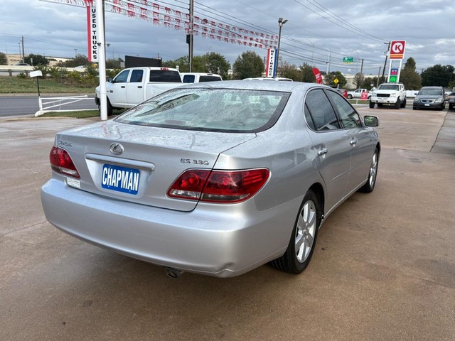 Lexus ES 330 Vehicle Full-screen Gallery Image 05