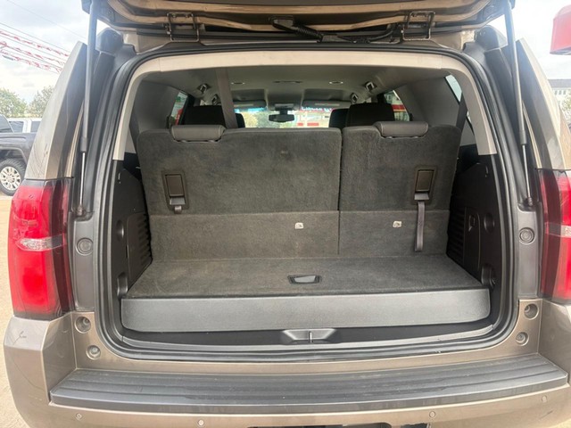 Chevrolet Tahoe Vehicle Full-screen Gallery Image 13