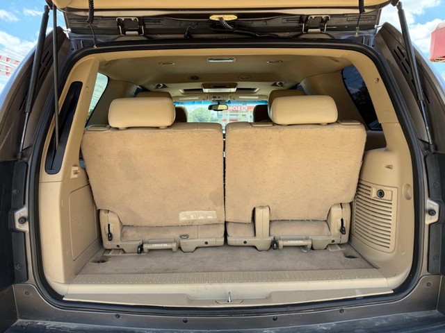 Chevrolet Tahoe Vehicle Full-screen Gallery Image 13