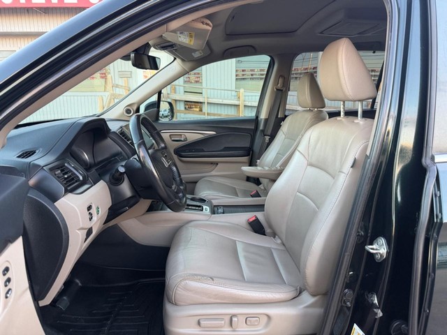 Honda Pilot Vehicle Full-screen Gallery Image 09