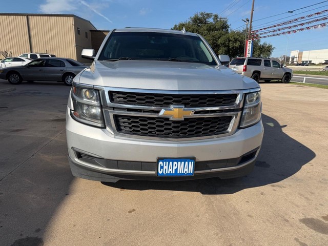 Chevrolet Suburban Vehicle Full-screen Gallery Image 08