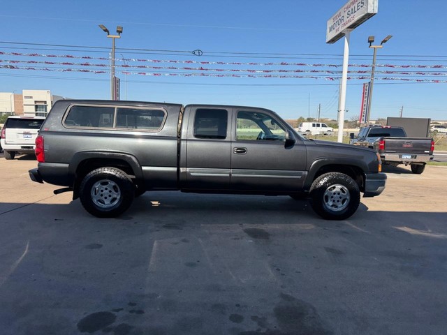 Chevrolet Silverado 1500 Vehicle Full-screen Gallery Image 06