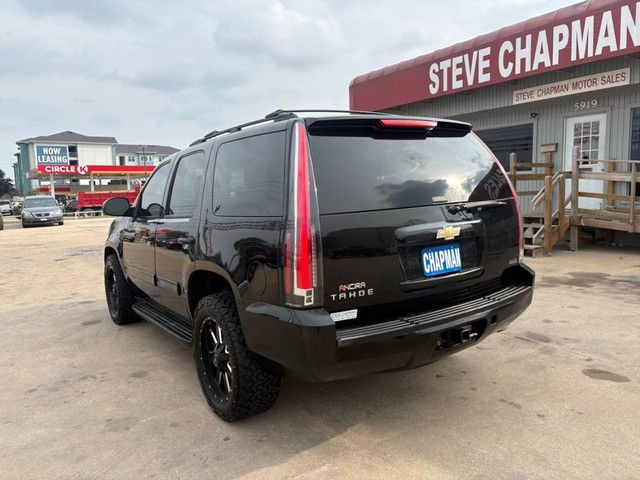 Chevrolet Tahoe Vehicle Full-screen Gallery Image 03