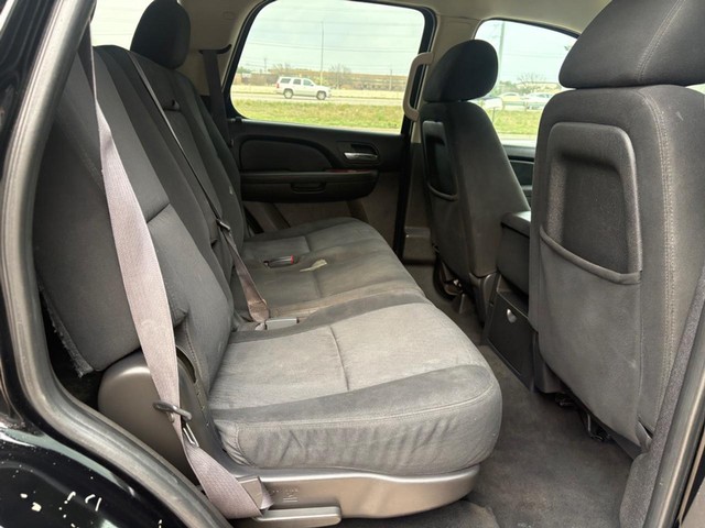 Chevrolet Tahoe Vehicle Full-screen Gallery Image 12