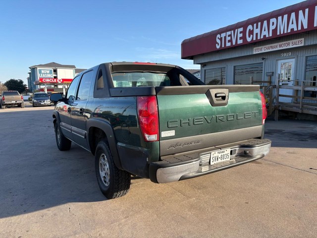 Chevrolet Avalanche Vehicle Full-screen Gallery Image 03