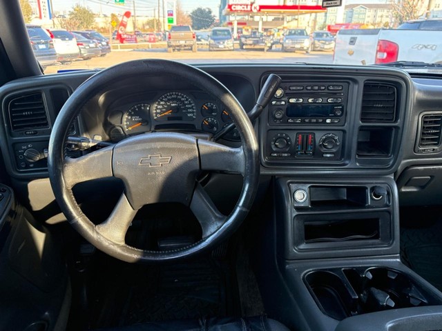 Chevrolet Avalanche Vehicle Full-screen Gallery Image 10