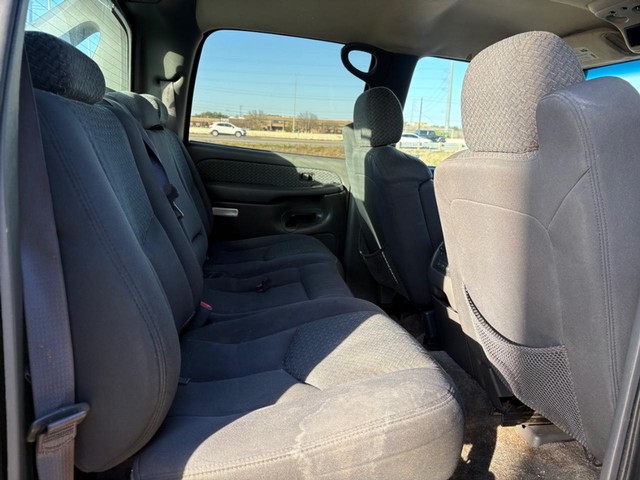 Chevrolet Avalanche Vehicle Full-screen Gallery Image 12