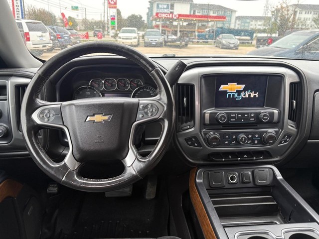 Chevrolet Silverado 1500 Vehicle Full-screen Gallery Image 10