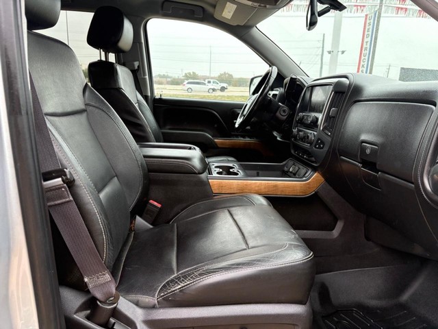 Chevrolet Silverado 1500 Vehicle Full-screen Gallery Image 13