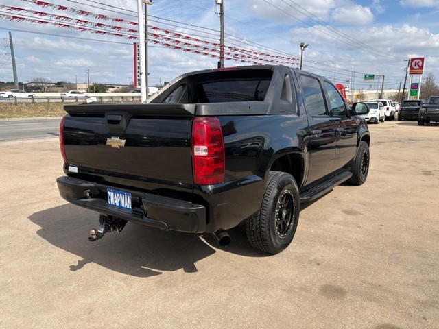 Chevrolet Avalanche Vehicle Full-screen Gallery Image 05