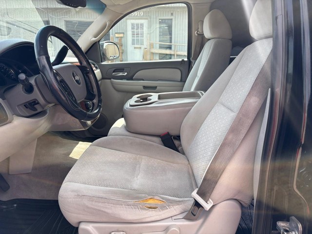 Chevrolet Avalanche Vehicle Full-screen Gallery Image 09