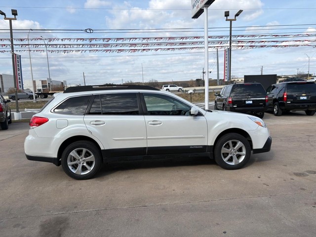 Subaru Outback Vehicle Full-screen Gallery Image 06