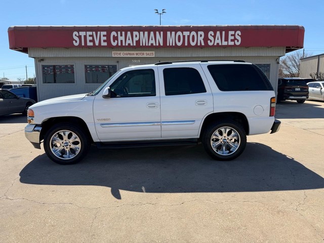 GMC Yukon Vehicle Full-screen Gallery Image 02