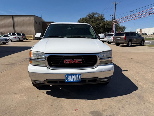 GMC Yukon Vehicle Full-screen Gallery Image 08