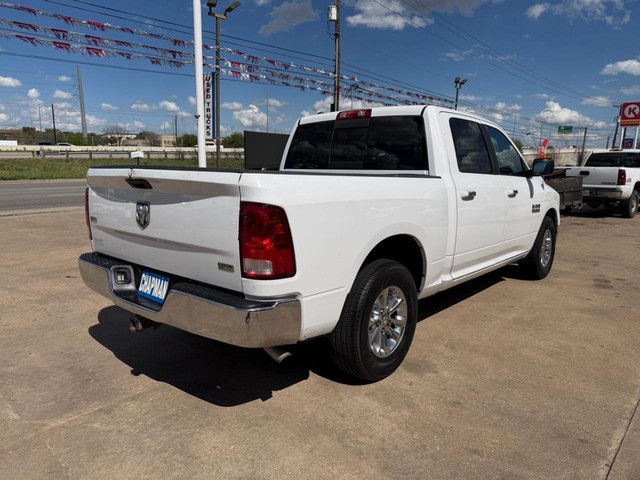 Ram 1500 Vehicle Full-screen Gallery Image 05