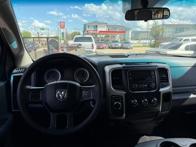 Ram 1500 Vehicle Full-screen Gallery Image 10