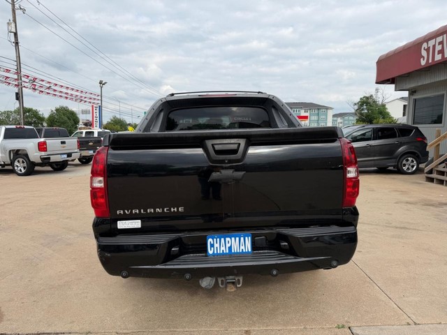 Chevrolet Avalanche Vehicle Full-screen Gallery Image 04