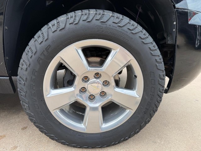 Chevrolet Avalanche Vehicle Full-screen Gallery Image 15
