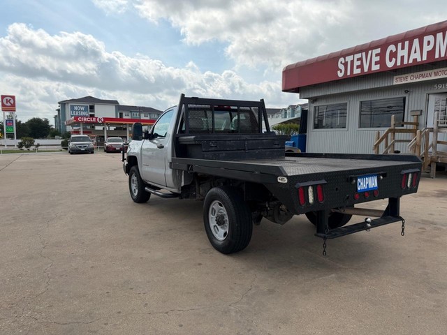 Chevrolet Silverado 3500HD Vehicle Full-screen Gallery Image 03