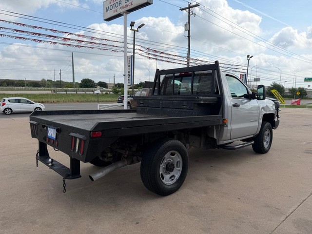 Chevrolet Silverado 3500HD Vehicle Full-screen Gallery Image 05