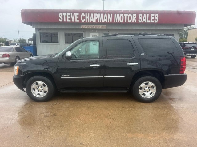 Chevrolet Tahoe Vehicle Full-screen Gallery Image 02