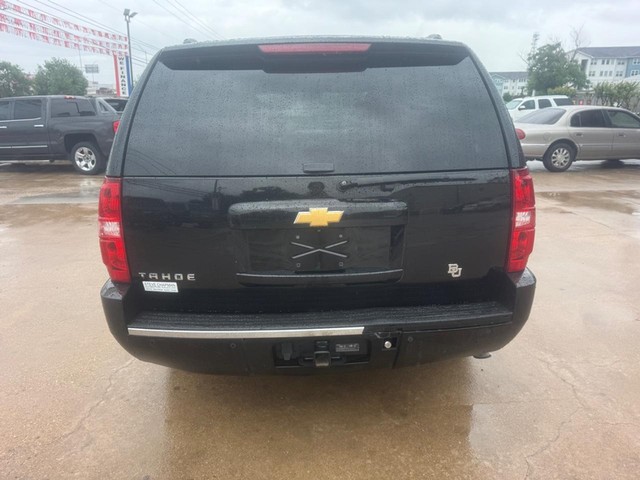 Chevrolet Tahoe Vehicle Full-screen Gallery Image 04