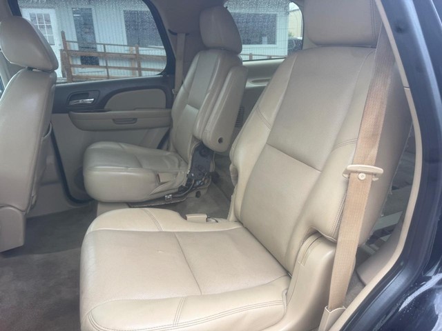 Chevrolet Tahoe Vehicle Full-screen Gallery Image 10