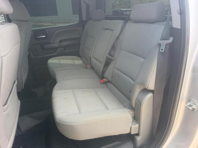 Chevrolet Silverado 1500 Vehicle Full-screen Gallery Image 10