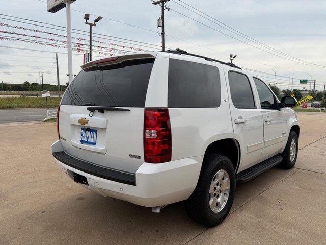 Chevrolet Tahoe Vehicle Full-screen Gallery Image 05