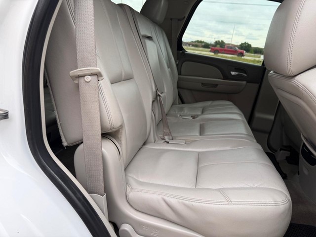 Chevrolet Tahoe Vehicle Full-screen Gallery Image 14