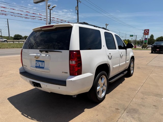 Chevrolet Tahoe Vehicle Full-screen Gallery Image 05