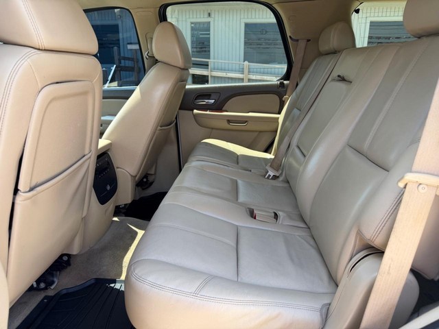Chevrolet Tahoe Vehicle Full-screen Gallery Image 10