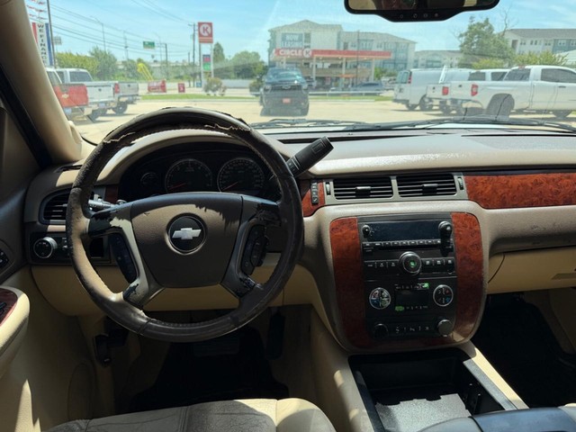 Chevrolet Tahoe Vehicle Full-screen Gallery Image 11