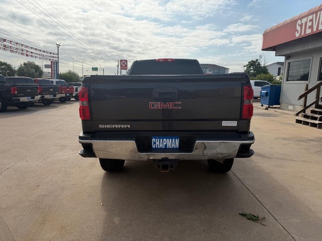 GMC Sierra 2500HD Vehicle Full-screen Gallery Image 04