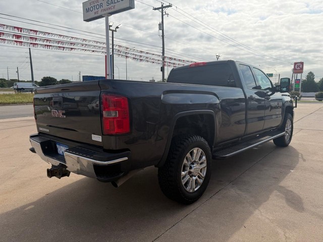 GMC Sierra 2500HD Vehicle Full-screen Gallery Image 05