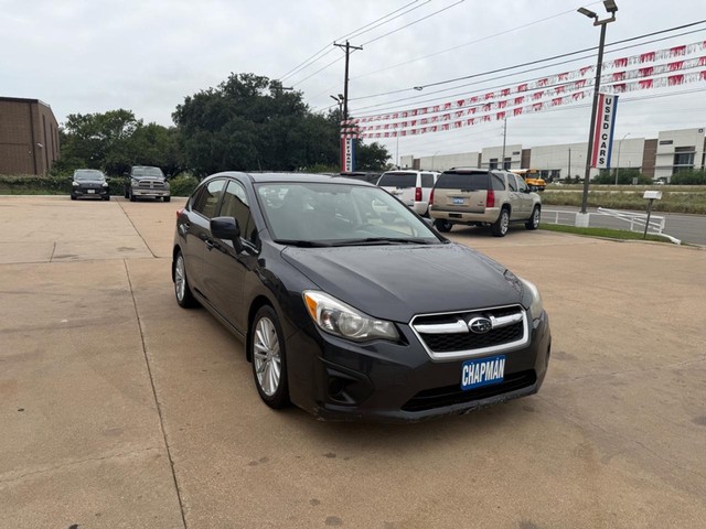 Subaru Impreza Wagon Vehicle Full-screen Gallery Image 07