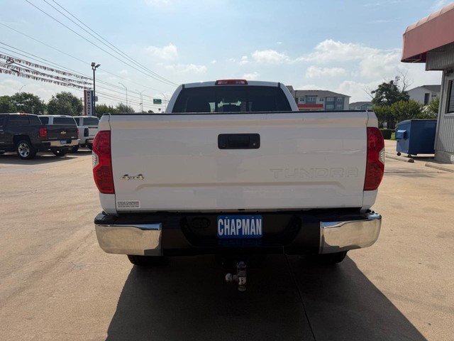 Toyota Tundra 4WD Truck Vehicle Full-screen Gallery Image 04